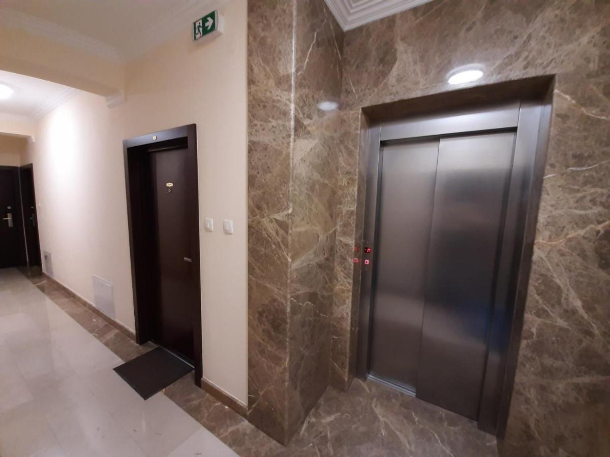 San Lägenhet Čačak Exteriör bild