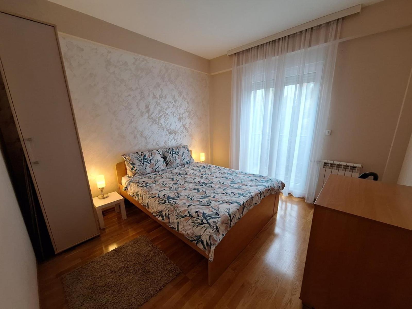 San Lägenhet Čačak Exteriör bild
